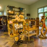 NFP_GiftStore_A80U1097-scaled